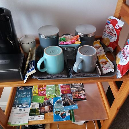 Bright And Cozy Room With Double Bed, Private Bathroom Not Ensuite, Breakfast To Go Dublin Extérieur photo