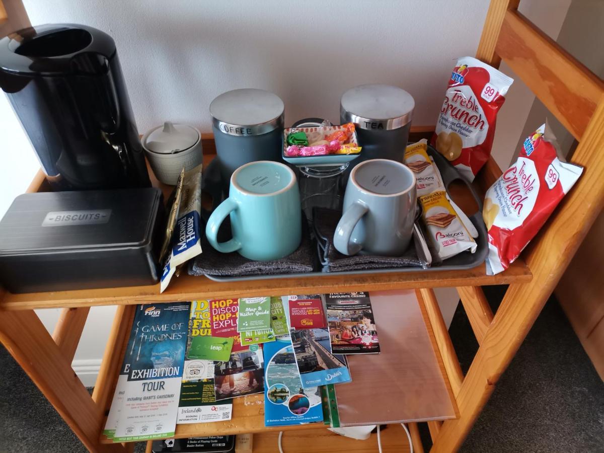 Bright And Cozy Room With Double Bed, Private Bathroom Not Ensuite, Breakfast To Go Dublin Extérieur photo